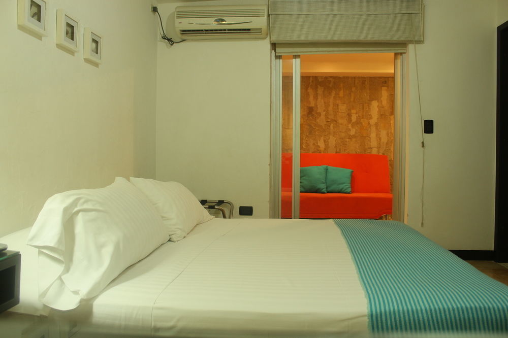 Hotel Santorini Express Y Santa Marta (Magdalena)